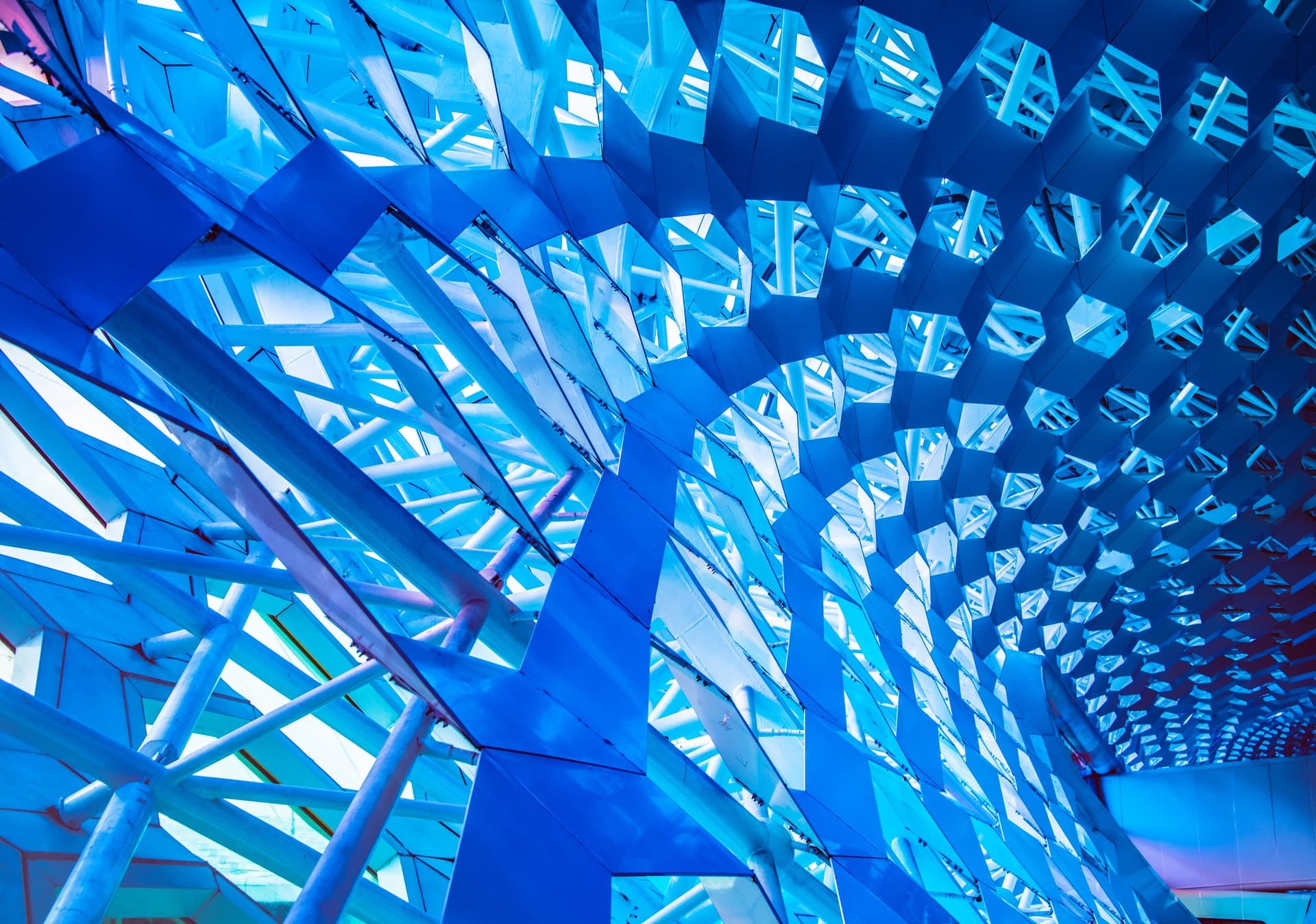 Glass curtain wall structure